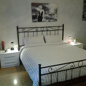 https://long-bridge-house.it-romehotels.com