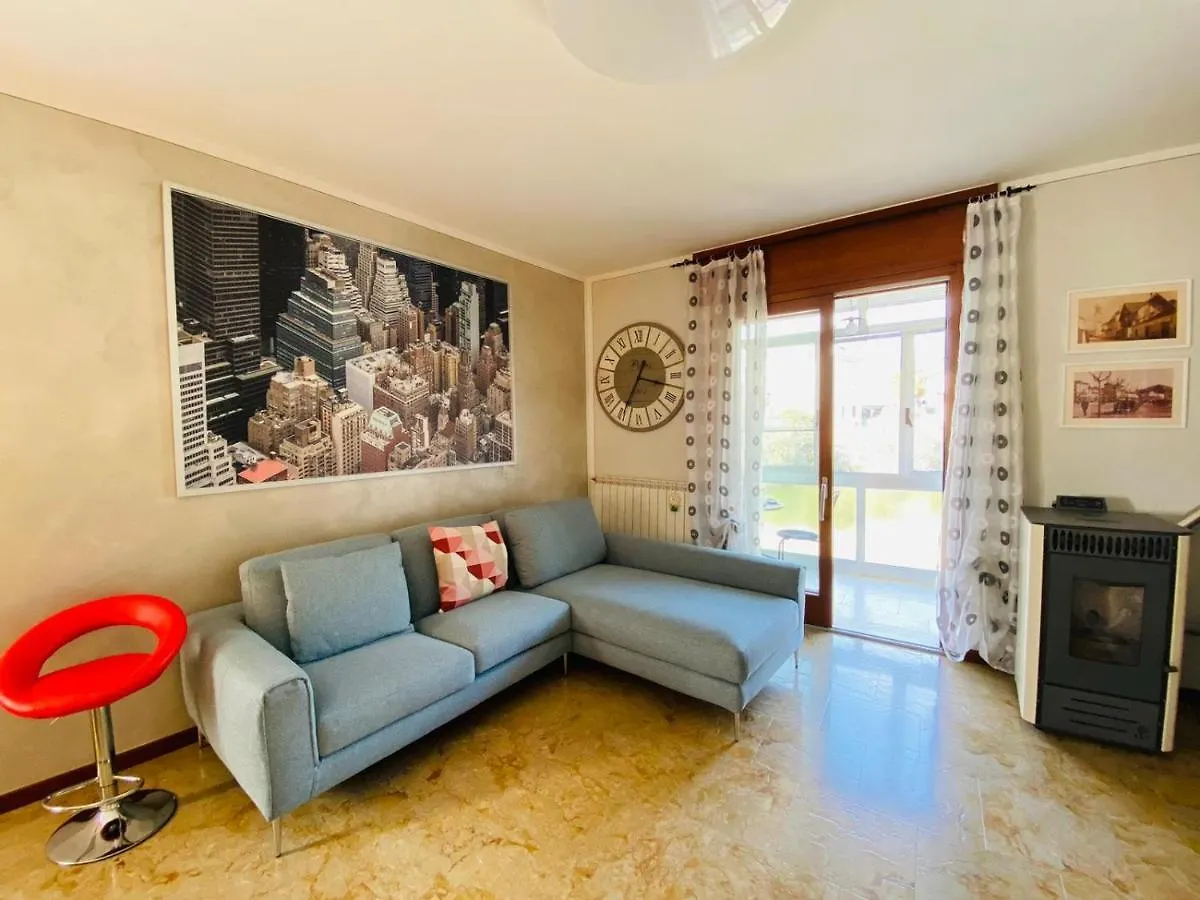 Myhouse Apartment Sulzano 0*,  Italy